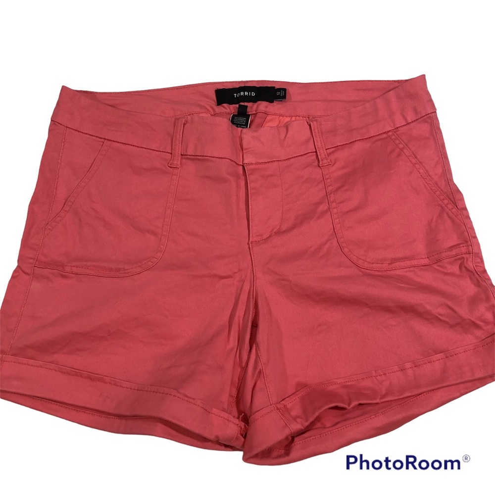 Torrid Shorts Size 12 Salmon